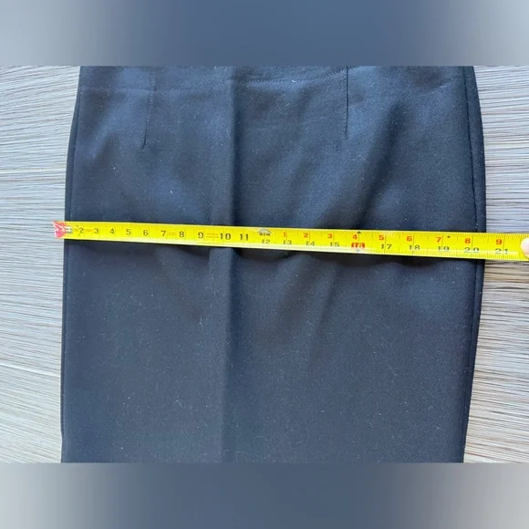 J. Crew Elegant Black Pencil Wool Lined Skirt Size 12 NWOT PRICE IS FIRM - Picture 6 of 8